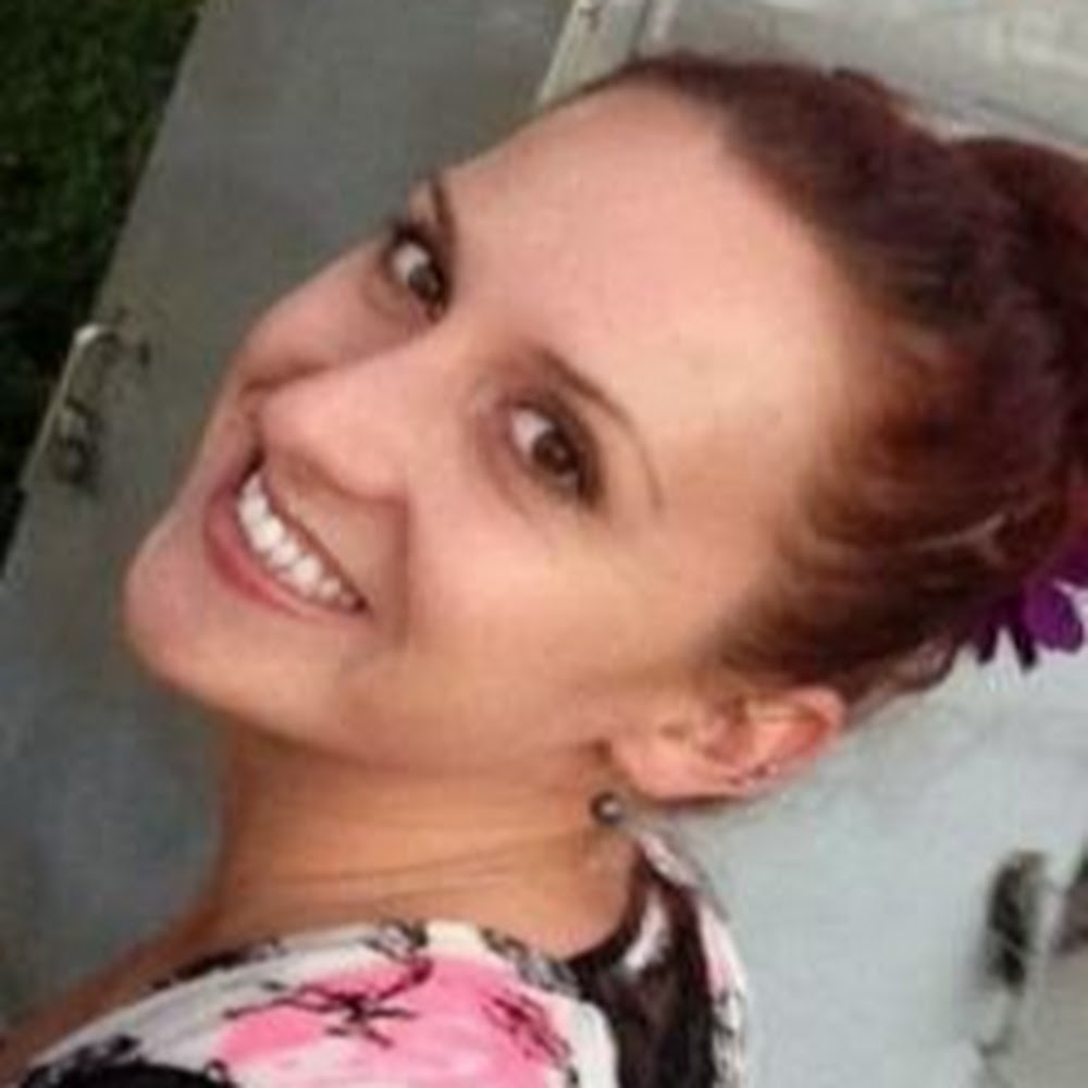 Meet your Posher, Daniela